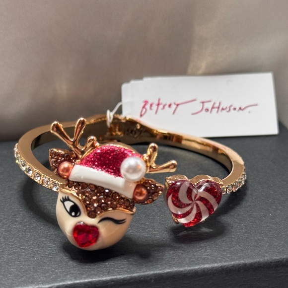 NWT Betsey Johnson Winking Reindeer Hinge Bangle Bracelet - Picture 5 of 11